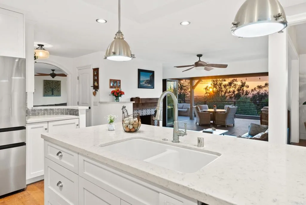 https://cdn.realtyfeed.com/cdn/127/306715134/3204b143d0481730b99f82b9216b7b67.webp