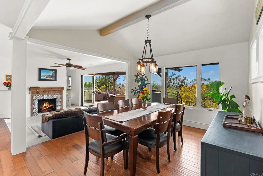 https://cdn.realtyfeed.com/cdn/127/306715134/3ab99ad0f39daded44cd5f699b39cfc0.webp