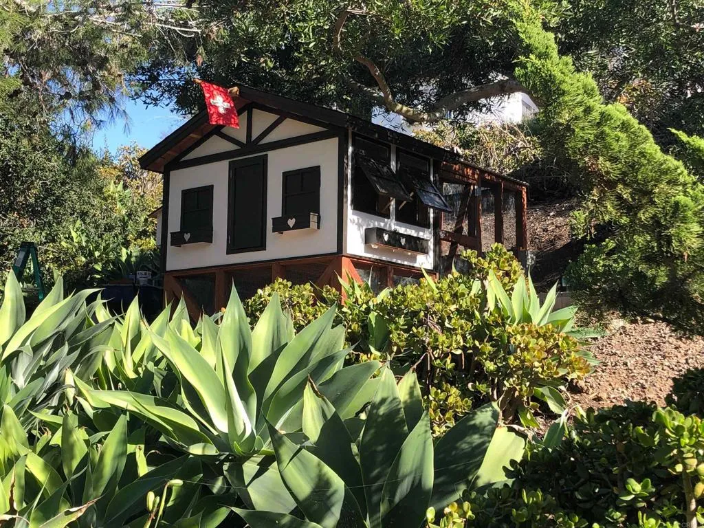 https://cdn.realtyfeed.com/cdn/127/306715134/7fab957ba710dcc111016bba2239a856.webp