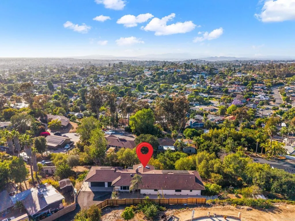 https://cdn.realtyfeed.com/cdn/127/306715134/b5b20c7c22f38a599054498d7340cd5c.webp