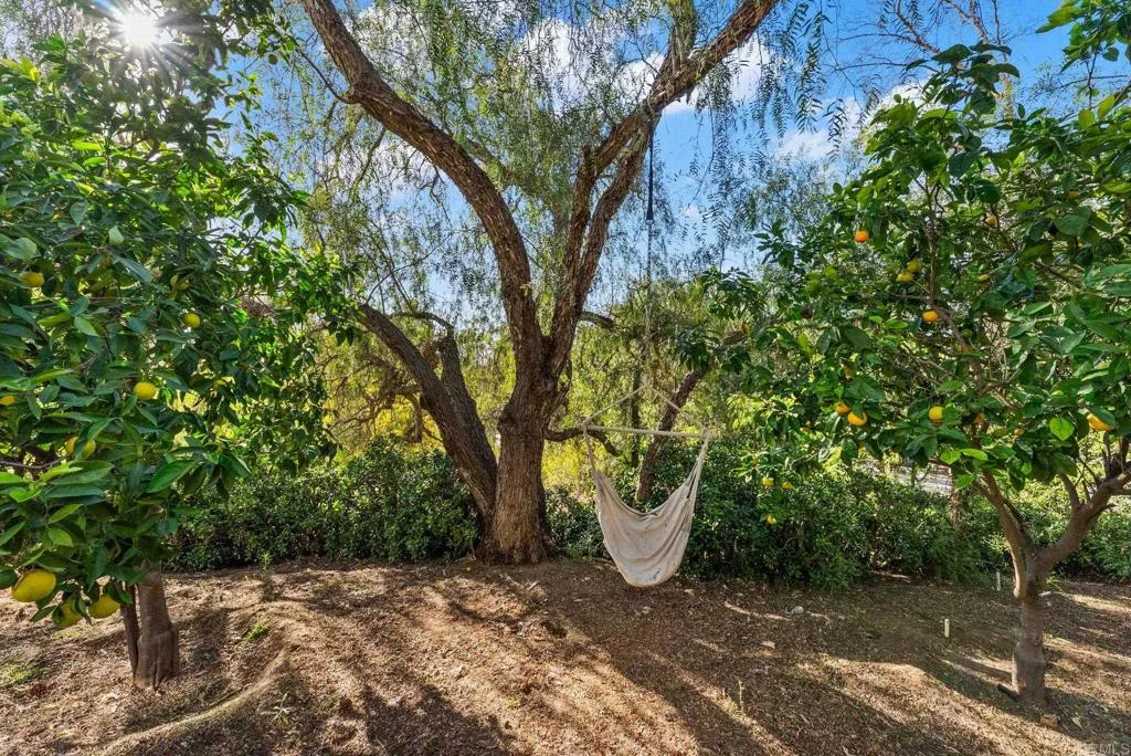 https://cdn.realtyfeed.com/cdn/127/306715134/bcc57188a3ed65469eeba69242504331.webp