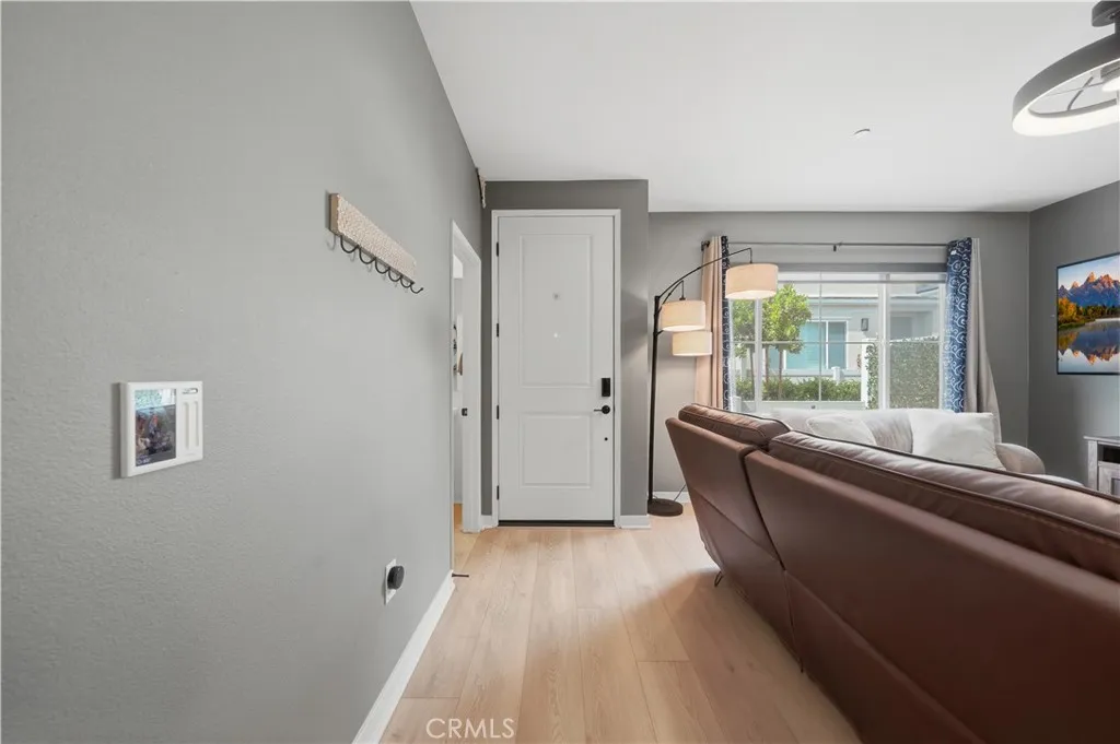 Photo #5: SW26101491 Listing: Photo #5