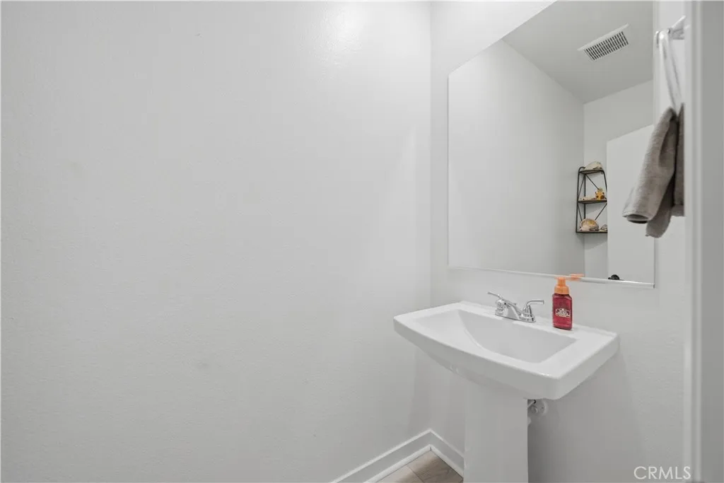 Photo #15: SW26101491 Listing: Photo #15