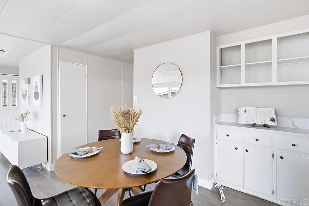 https://cdn.realtyfeed.com/cdn/127/306715245/07c81895068f51d47dd0cdcc00b52fb5.webp