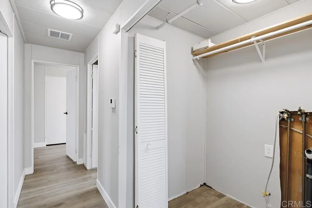 https://cdn.realtyfeed.com/cdn/127/306715245/1f67c63bbe08fc31f8dc55a0ee4f243d.webp
