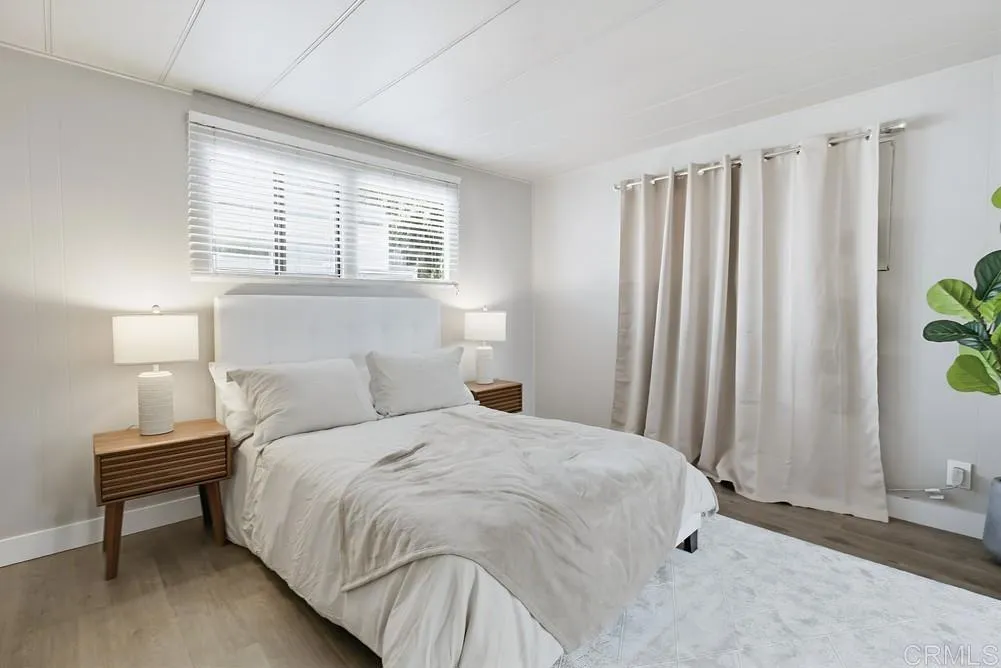 https://cdn.realtyfeed.com/cdn/127/306715245/67f6e8a70fe6242d1d6d3d9e886086bb.webp