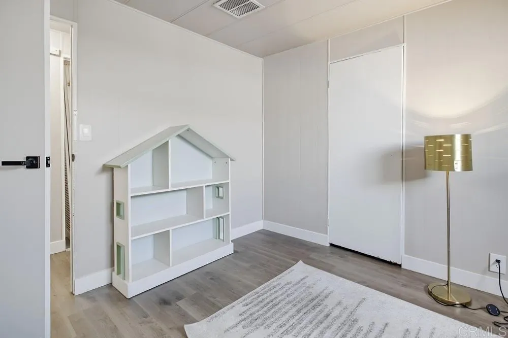 https://cdn.realtyfeed.com/cdn/127/306715245/6939f00a25a395ed9a5ef2ecb9c6336f.webp