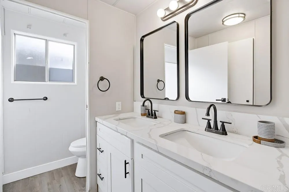 https://cdn.realtyfeed.com/cdn/127/306715245/75d50d8388573e18faf69286beff2ae5.webp
