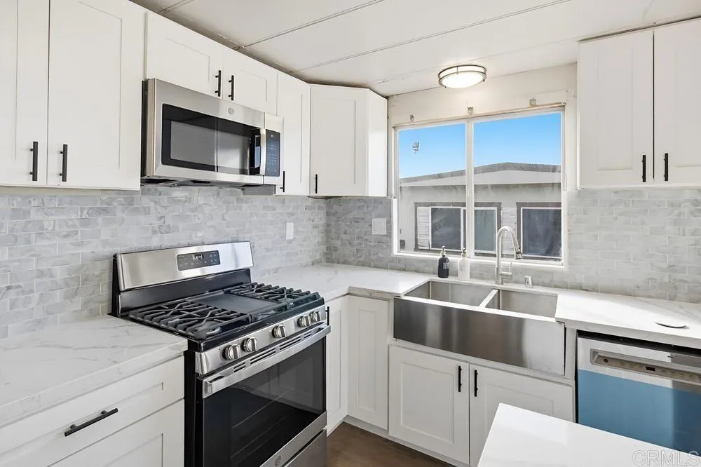 https://cdn.realtyfeed.com/cdn/127/306715245/9ad088a17b13c8d7f934574c0cc56448.webp