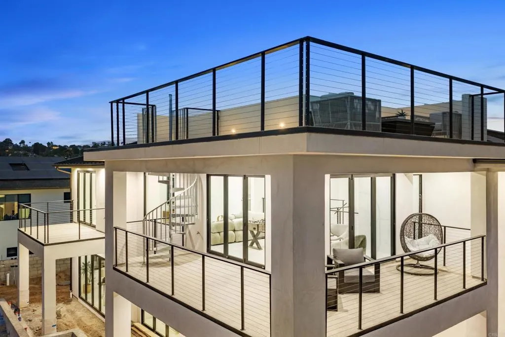 https://cdn.realtyfeed.com/cdn/127/306715246/84ac86e698ce96e48d1edc59f66e5055.webp
