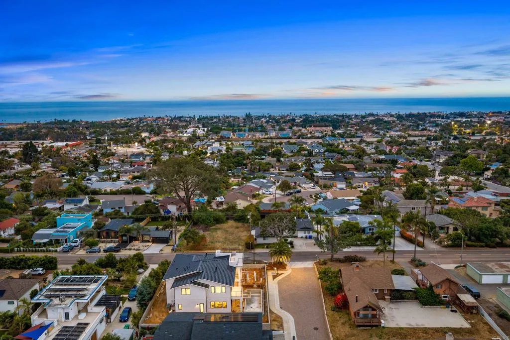https://cdn.realtyfeed.com/cdn/127/306715246/dc3879790bfd7411aaae7b58da789803.webp