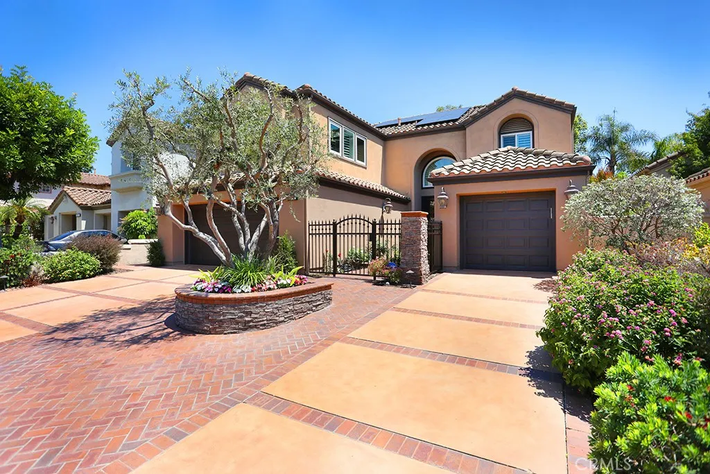Tustin, CA 92782