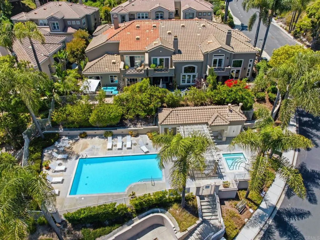 https://cdn.realtyfeed.com/cdn/127/306715303/2206c0a764be750866c8ea3aef62fb87.webp