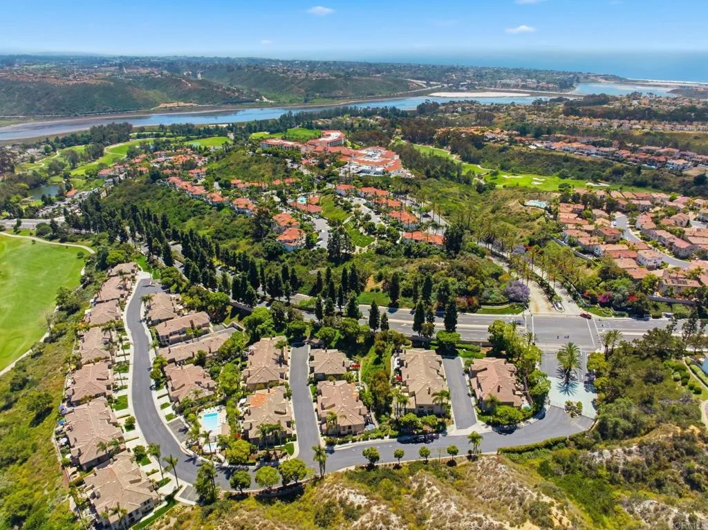 https://cdn.realtyfeed.com/cdn/127/306715303/4405d0c25da56ad3181cb1be4b18748a.webp