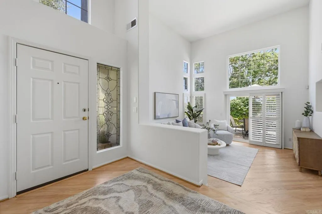 https://cdn.realtyfeed.com/cdn/127/306715303/7fad4b2e4ad124fcc443c618bb34db49.webp