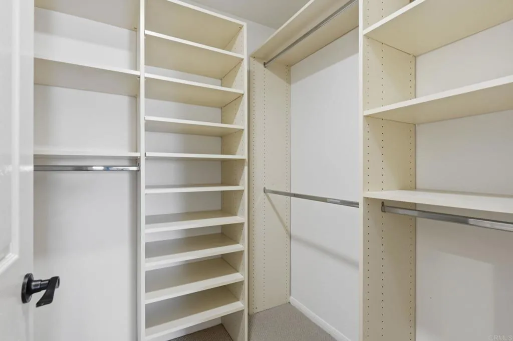https://cdn.realtyfeed.com/cdn/127/306715303/9f40f204b51b3fbdaacc802cd1ea0944.webp