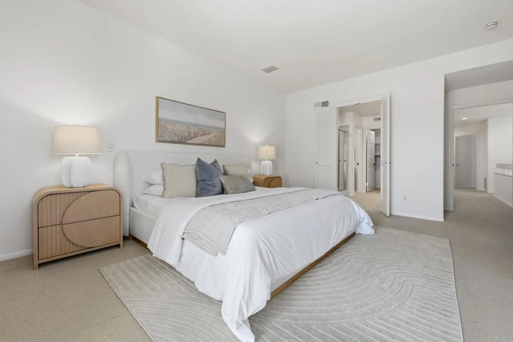 https://cdn.realtyfeed.com/cdn/127/306715303/dc32f3844e4a81a17818e7b9c04b68fc.webp