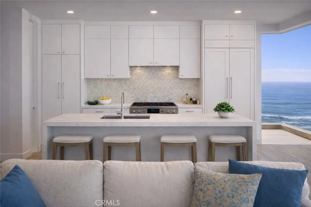 https://cdn.realtyfeed.com/cdn/127/306715358/270e5a89b73c6d24e4a36b1b2015d7bc.webp