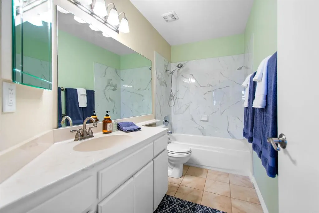 https://cdn.realtyfeed.com/cdn/127/306715417/1caea55602d75d80bef0846d2e96de28.webp