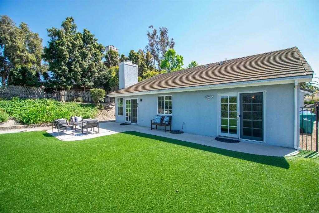 https://cdn.realtyfeed.com/cdn/127/306715417/44c46f923efe39bfdd7a96695437446b.webp