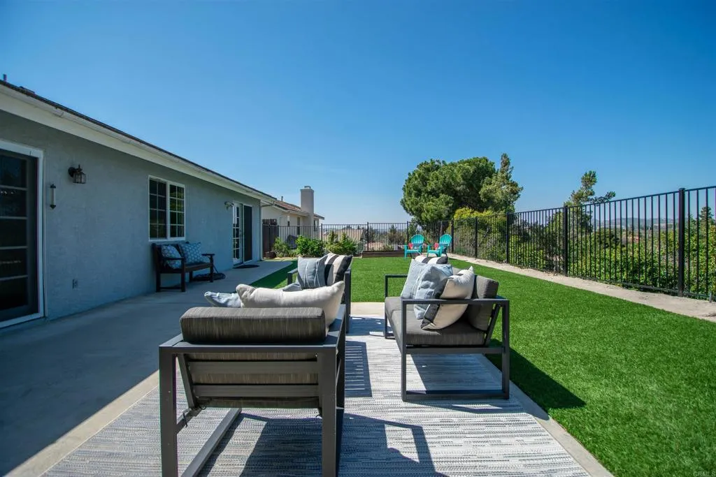 https://cdn.realtyfeed.com/cdn/127/306715417/a8deb37a0438b8fc10560176ff3c9f91.webp