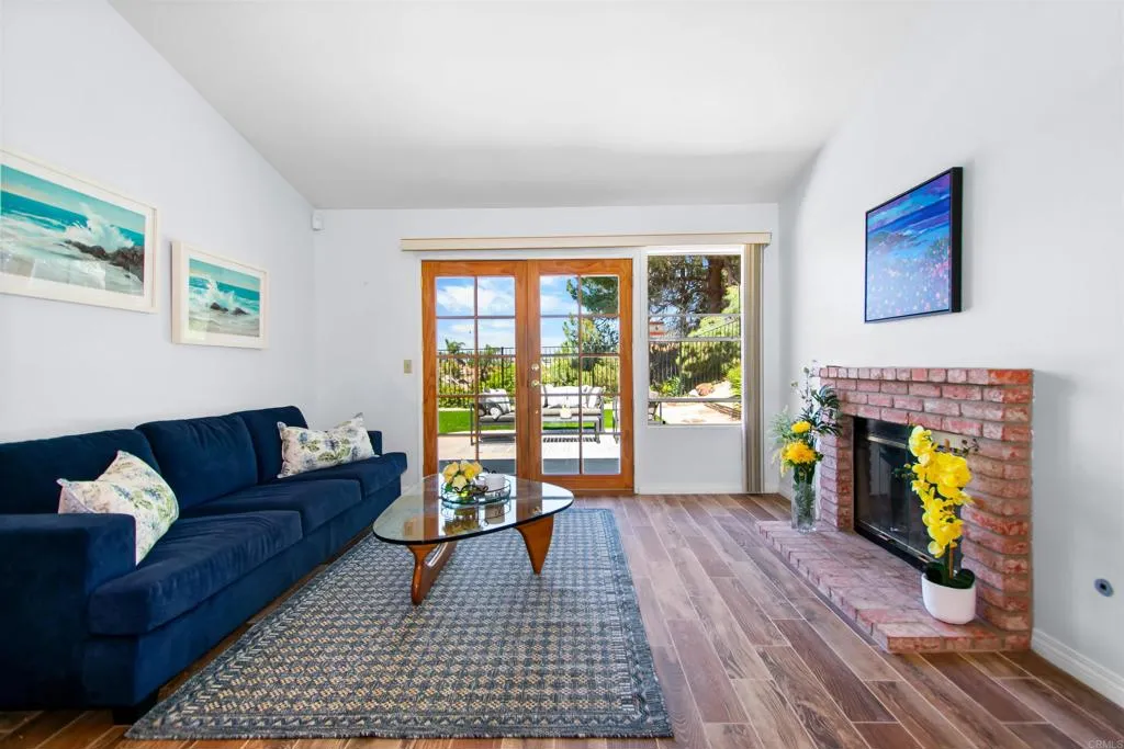 https://cdn.realtyfeed.com/cdn/127/306715417/d437c1af48d6d0e1255f099be4aedc2b.webp