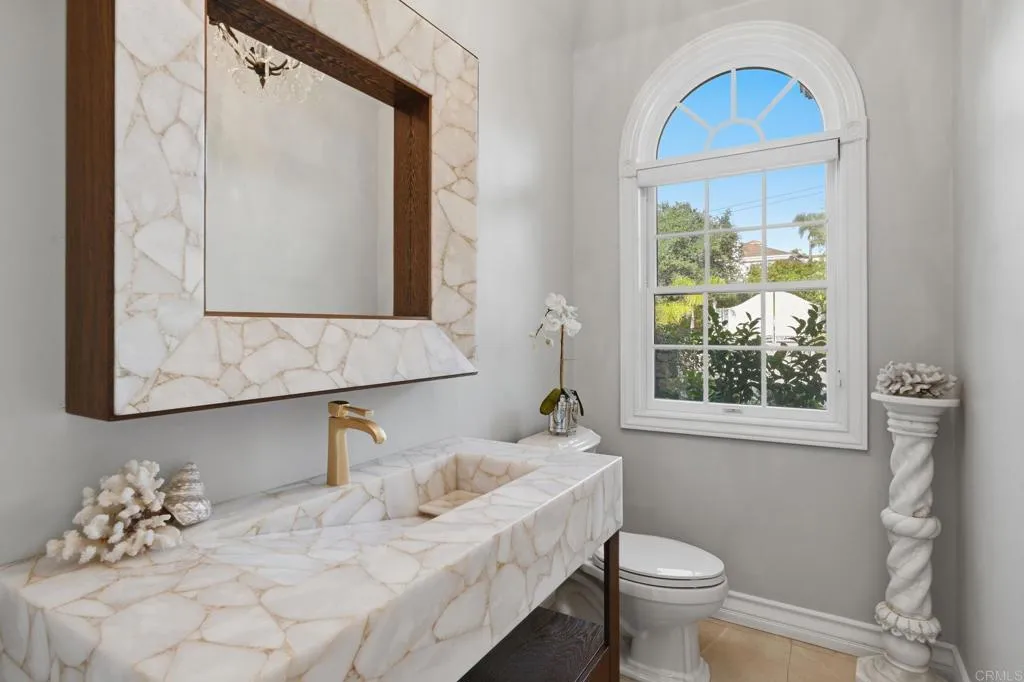 https://cdn.realtyfeed.com/cdn/127/306715452/06fadb349da17936021c825cfb6be942.webp