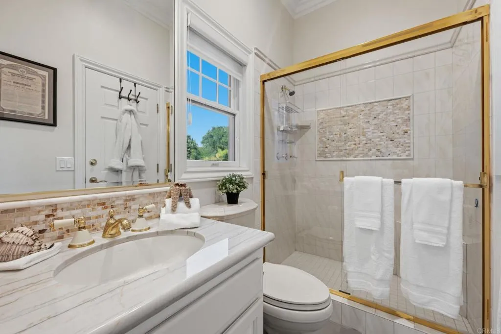 https://cdn.realtyfeed.com/cdn/127/306715452/0a3d9f90ff65d4777b4dd6d6d7b8a4e2.webp