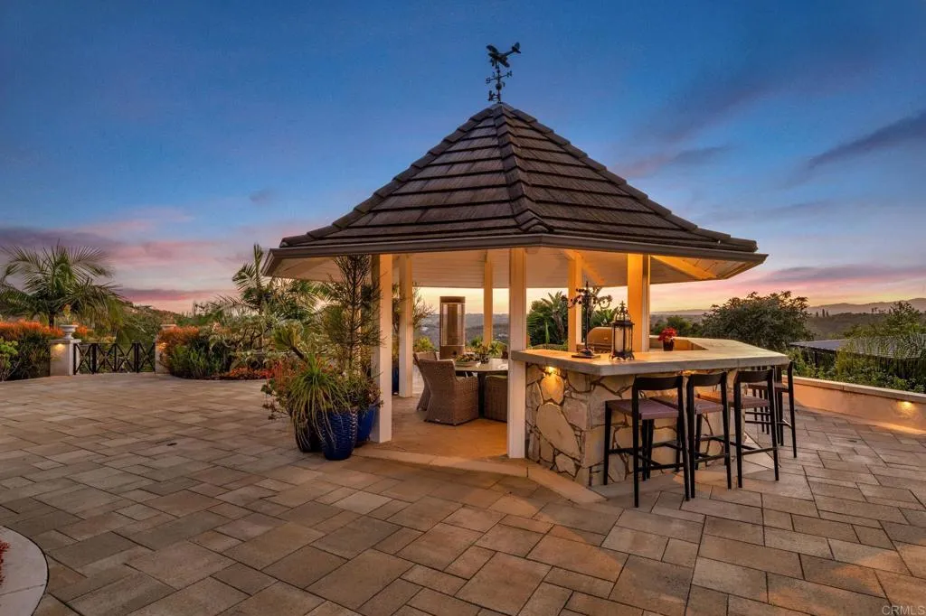 https://cdn.realtyfeed.com/cdn/127/306715452/0ff30584235692904fb3789d29d551e3.webp