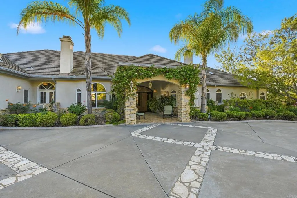 https://cdn.realtyfeed.com/cdn/127/306715452/9dd82c6e36206d9f4f60d70e9512749b.webp