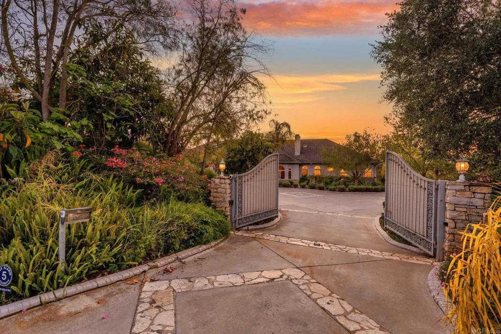 https://cdn.realtyfeed.com/cdn/127/306715452/d02ac4cf97ab22bdc22163f39d376ee8.webp