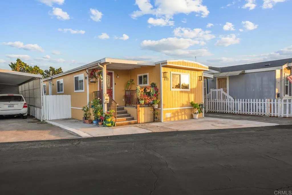 https://cdn.realtyfeed.com/cdn/127/306715555/044c1413782f2d9d8c1d0fe56e7b456c.webp