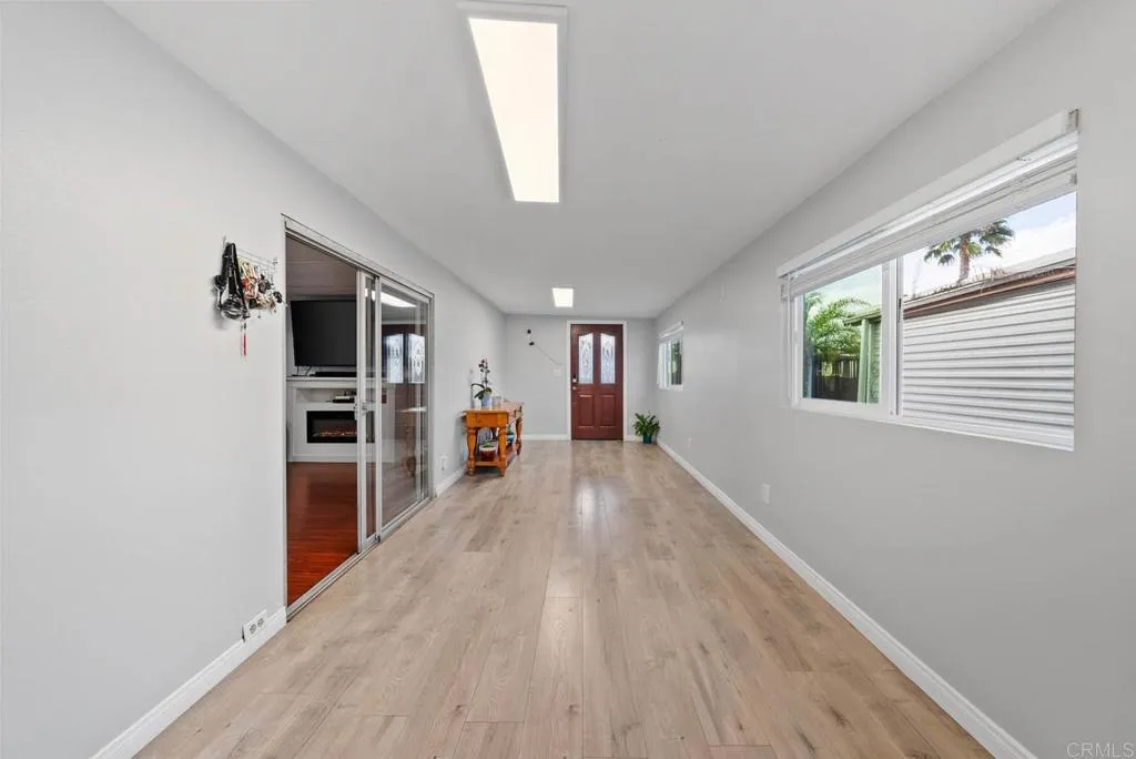 https://cdn.realtyfeed.com/cdn/127/306715555/688773e344f3f1148d0282ced5d1c579.webp