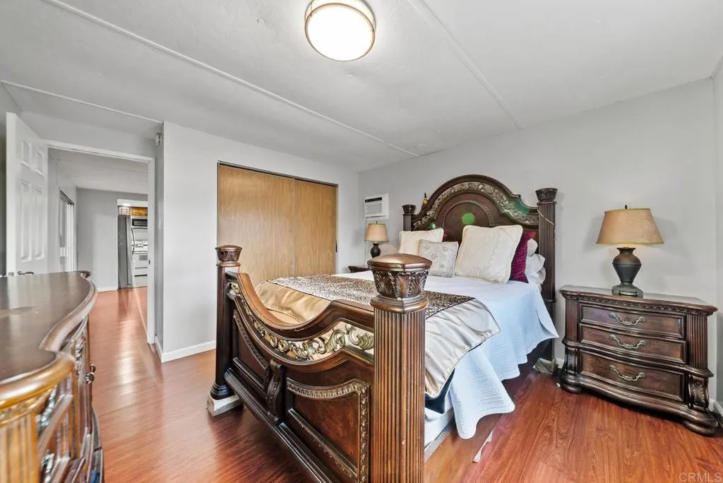 https://cdn.realtyfeed.com/cdn/127/306715555/7f49ab24df6002b6b1632ac622b4663d.webp