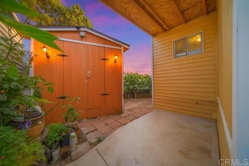 https://cdn.realtyfeed.com/cdn/127/306715555/c7aebba873db785880fa8cf53dea751c.webp