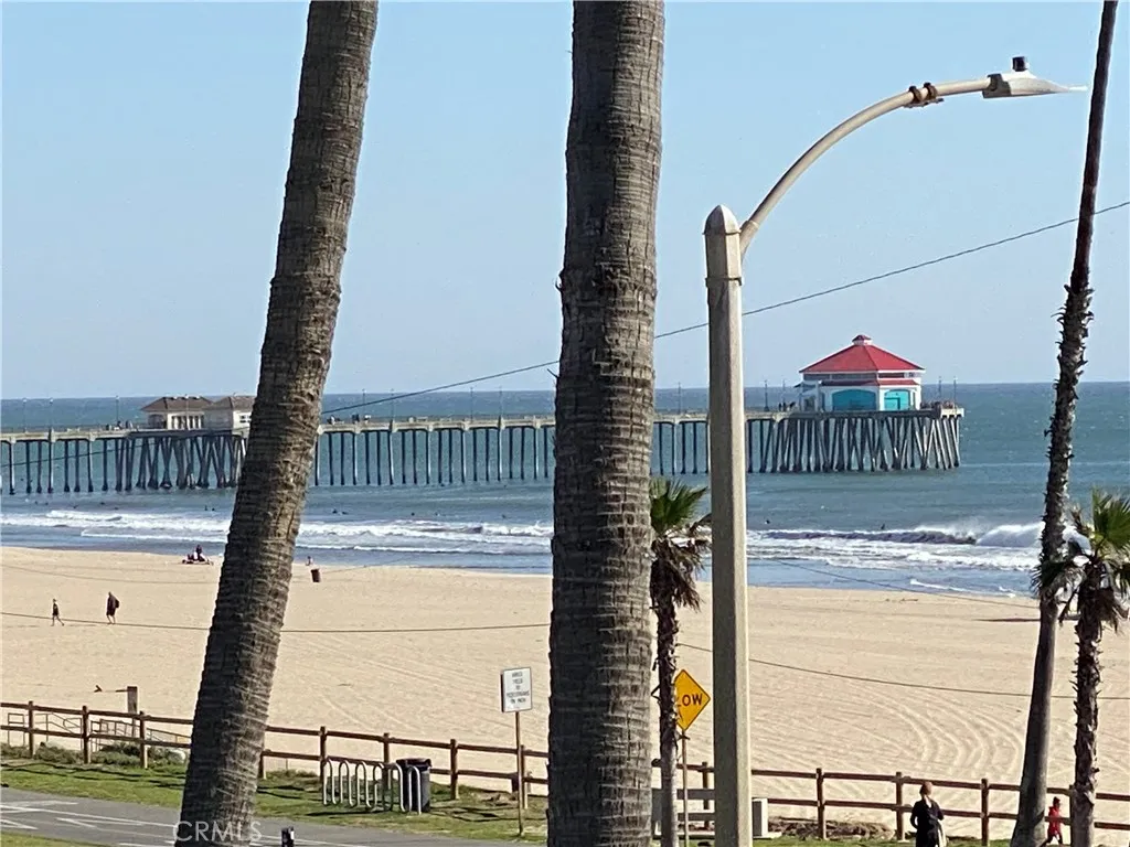 Huntington Beach, CA 92648