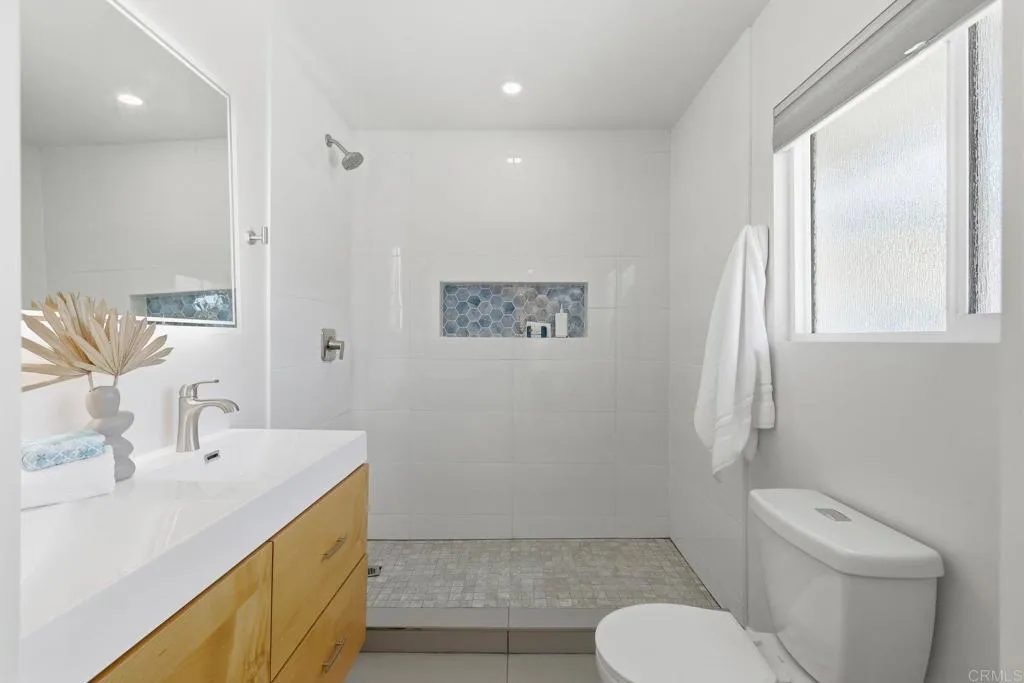 https://cdn.realtyfeed.com/cdn/127/306715615/31861c5f35f576492a613da95dc4ca76.webp