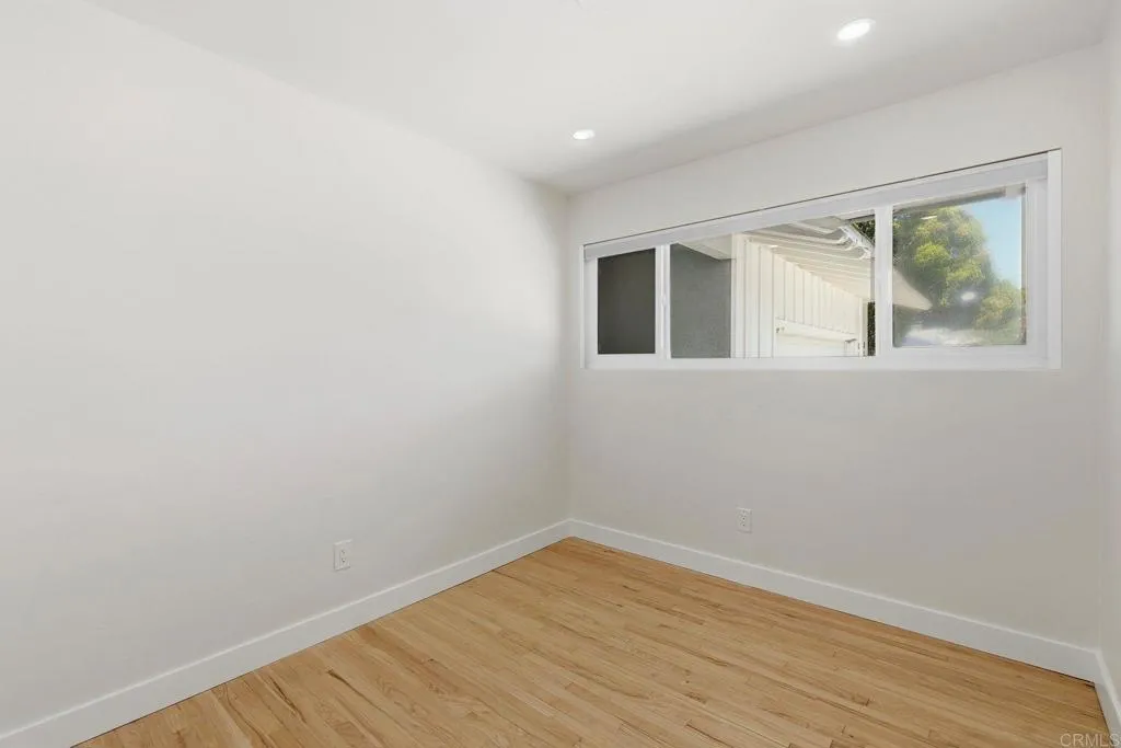 https://cdn.realtyfeed.com/cdn/127/306715615/4fea439ae67f0c0c3b59e05ac6ef08d7.webp