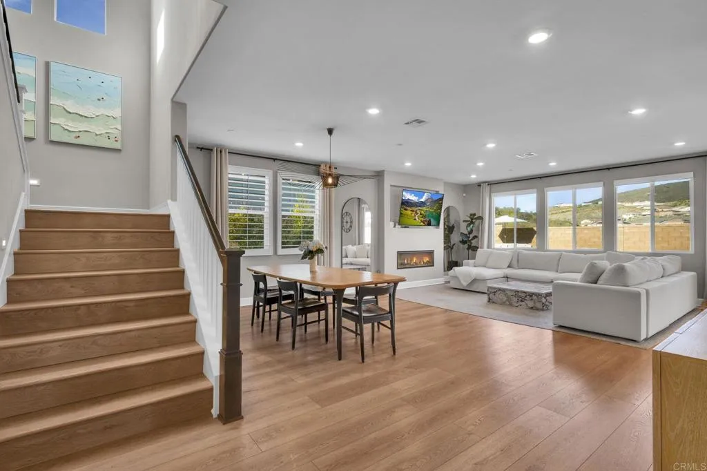 https://cdn.realtyfeed.com/cdn/127/306715618/2576e8258c8e1b36550a190c6bd945a2.webp