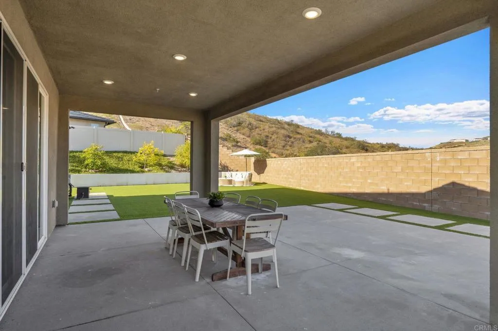 https://cdn.realtyfeed.com/cdn/127/306715618/4213b58a4a8d0d8de8f6d4808a1feb68.webp