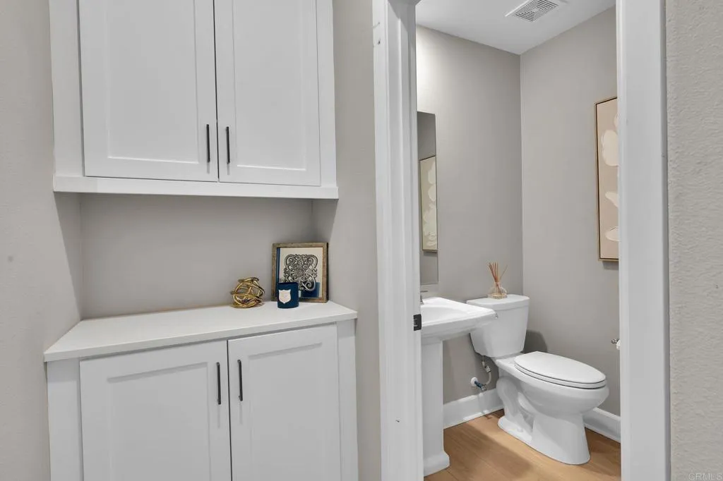 https://cdn.realtyfeed.com/cdn/127/306715618/b3e4195afb3d888a263070f8943d5ad1.webp
