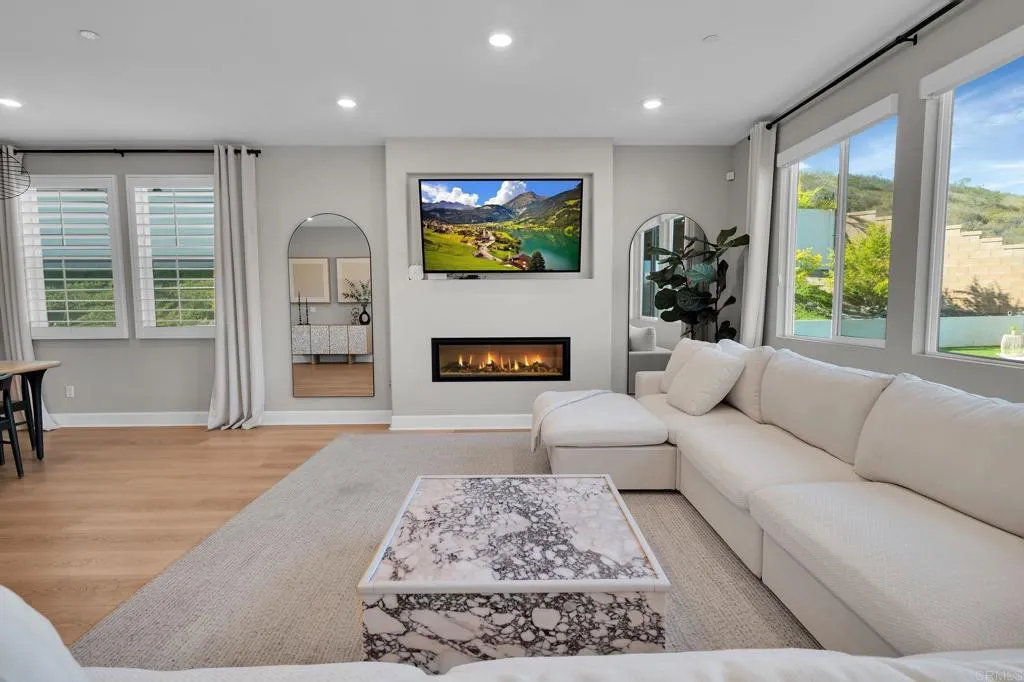 https://cdn.realtyfeed.com/cdn/127/306715618/d401ff035781fbeb9a85b33bc58ef0ba.webp