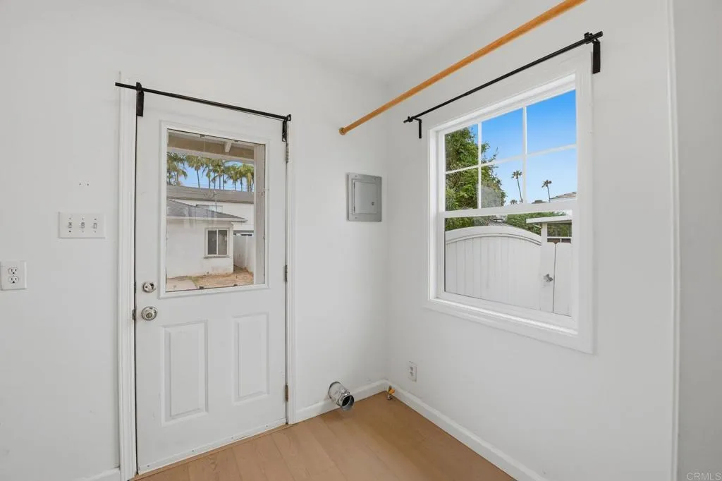 https://cdn.realtyfeed.com/cdn/127/306715633/26de4f2170386de29ffbf44c239cbbc1.webp