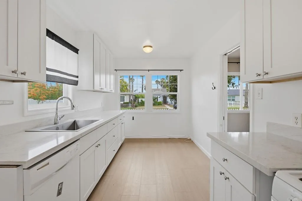 https://cdn.realtyfeed.com/cdn/127/306715633/4fa4dcd3b13995dd08d549cd0a43621a.webp
