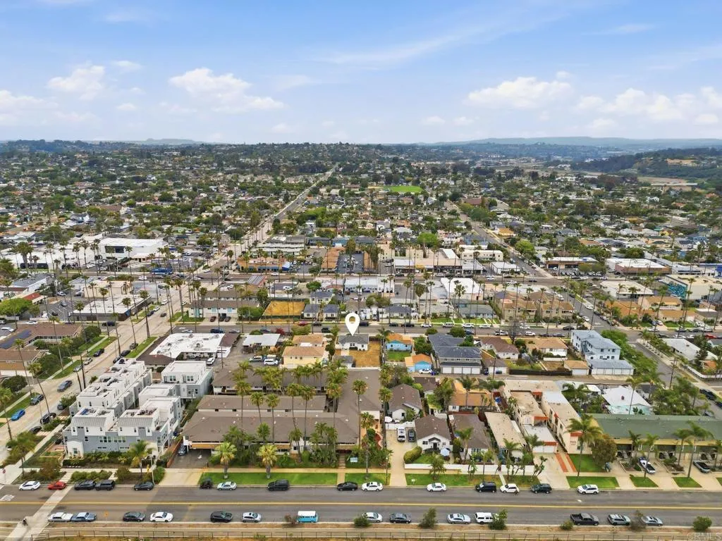 https://cdn.realtyfeed.com/cdn/127/306715633/53240590700afd7b8bd2ab2919876cbf.webp