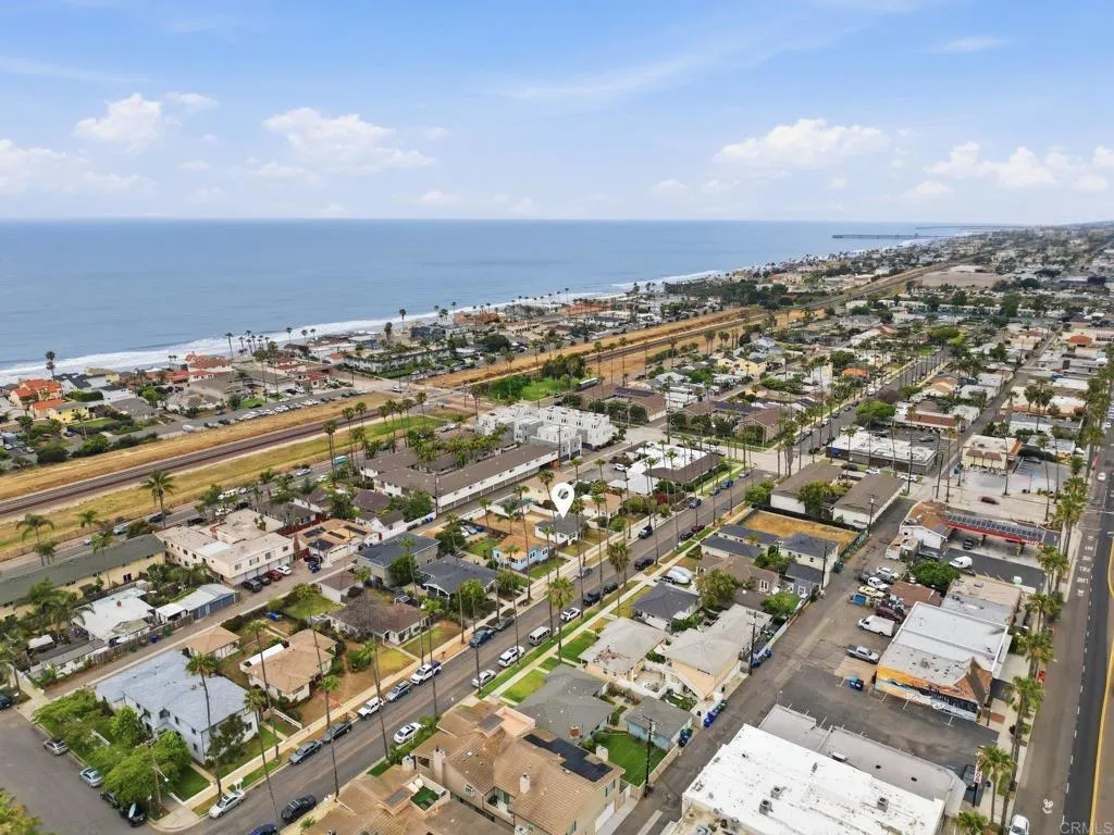 https://cdn.realtyfeed.com/cdn/127/306715633/664f991826a9c5a833f1bc43ed599552.webp