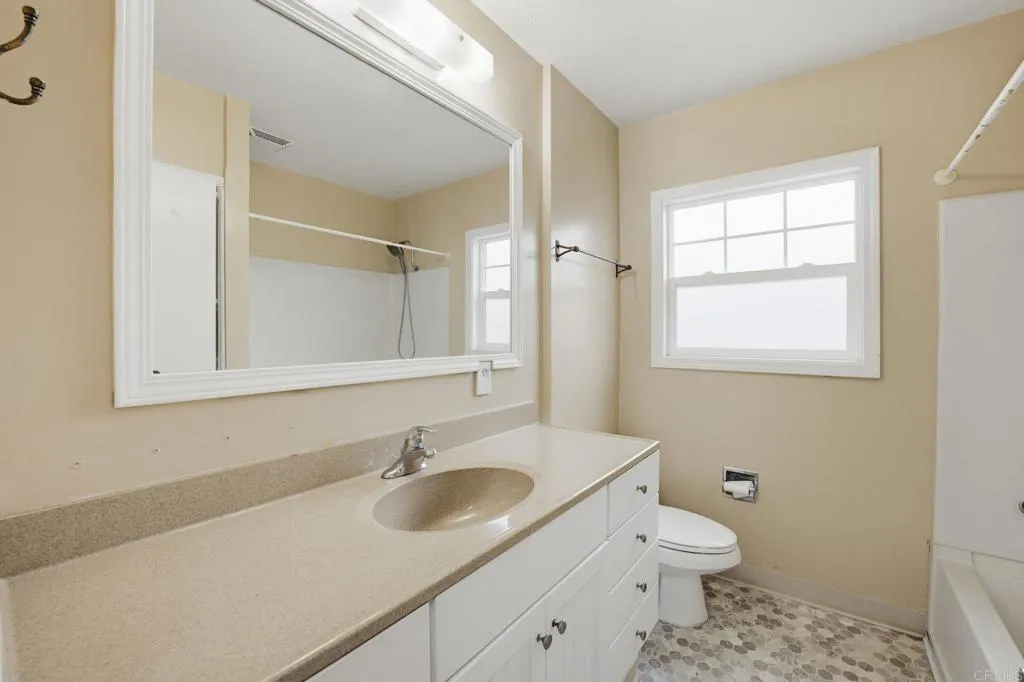 https://cdn.realtyfeed.com/cdn/127/306715633/6ba395a145a230eeb5b9fa1d09852370.webp