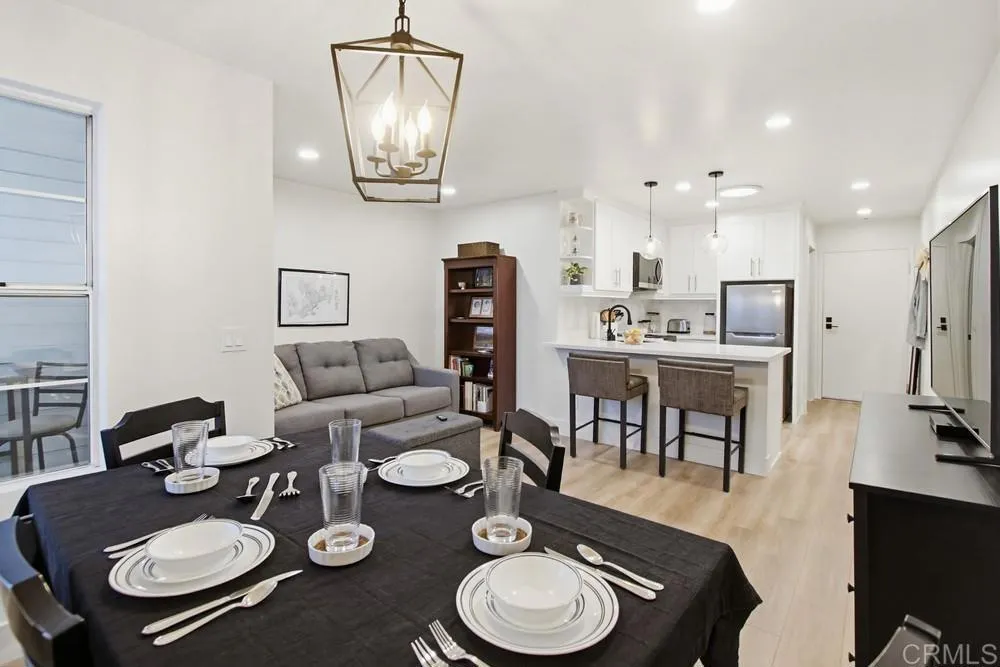 https://cdn.realtyfeed.com/cdn/127/306715651/a91f59383bf50f0aecde0fe9edce4c03.webp