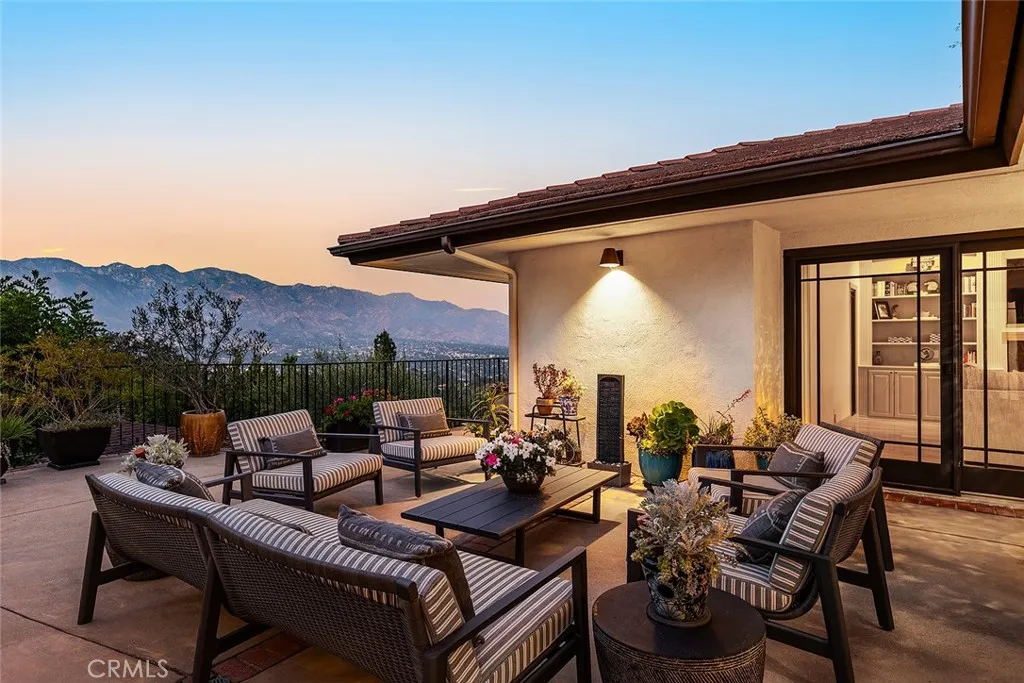 3854 Hampstead Road, La Canada Flintridge, CA 91011 - Photo 4 of 45, La Canada Flintridge, CA