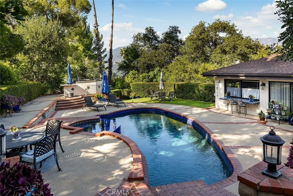 3854 Hampstead Road, La Canada Flintridge, CA 91011 - Photo 3 of 45, La Canada Flintridge, CA